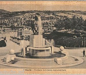 60457  - CARTOLINA d'Epoca - L'AQUILA città :  FONTANA LUMINOSA
