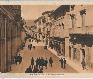 60472  - CARTOLINA d'Epoca - L'AQUILA città :  CORSO VITTORIO EMANUELE 1924