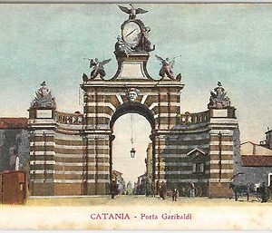 44259    CARTOLINA d'Epoca - CATANIA Città - PORTA GARIBALDI