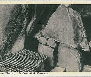 31974   CARTOLINA d'Epoca AREZZO provincia - Verna 1933