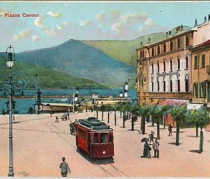 40281   CARTOLINA d'Epoca - COMO Città : PIAZZA CAVOUR - TRAM 1913