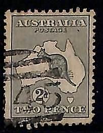 ZA0028a2 - AUSTRALIA  - STAMP - SG #  35 Die I  - Very Fine USED
