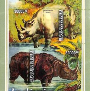 A7948 - REP.GUINEE - ERROR MISPERF  Stamp Sheet - 2021 ANIMALS  Rhinoceros