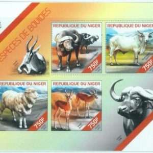 M1534 - NIGER, ERROR, 2014 MISSPERF SHEET: Cattle, Sheeps, Gazelles, Cows