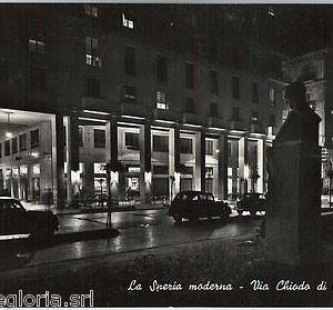 56047  -- CARTOLINA d'Epoca - LA SPEZIA città: Via CHIODO  1956