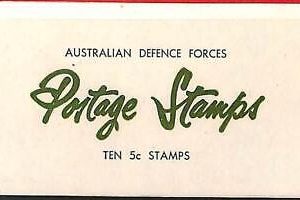 94735a - AUSTRALIA - SG  # B128 Dc or Dd BOOKLET  Australian Defence Forces MNH