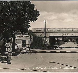 52879  - CARTOLINA d'Epoca - GORIZIA Città - Valico FRONTIERA 1949