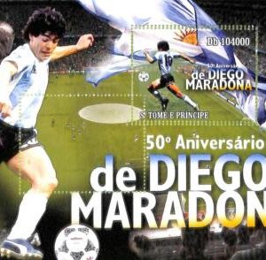 A8659 - S.TOME - ERROR MISPERF  Stamp Sheet -2010  DIEGO MARADONA, FOOTBALL