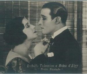 78942 VINTAGE POSTCARD - CINEMA: Rodolfo Valentino and Helen D'Algy