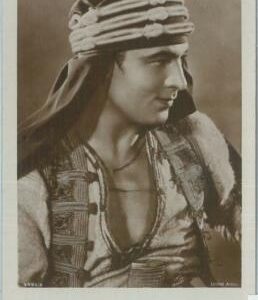 78956 - VINTAGE POSTCARD - CINEMA: Rodolfo Valentino