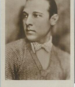 78960 - VINTAGE POSTCARD - CINEMA: Rodolfo Valentino