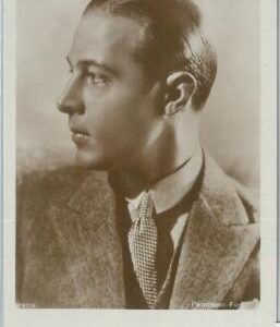 78963 - VINTAGE POSTCARD - CINEMA: Rodolfo Valentino