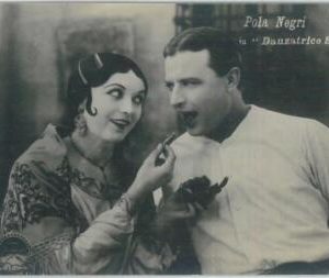 81835  - VINTAGE POSTCARD -  Silent CINEMA Actress :   POLA  NEGRI