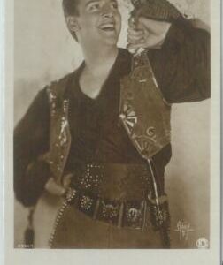 81801 - VINTAGE POSTCARD - CINEMA Actor :  BARY NORTON