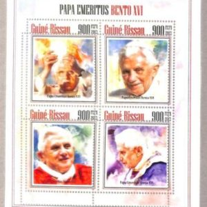 A5122 - GUINEA-BISSAU - ERROR - MISPERF, Miniature sheet: 2013 Pope Benedict XVI
