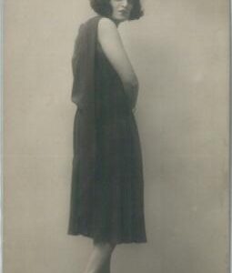 78852- VINTAGE POSTCARD - CINEMA: Nella Regini