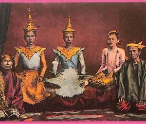 af9289 - MYANMAR   Burma -  VINTAGE POSTCARD - Costumes