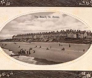 ac5113 - GB  -  VINTAGE POSTCARD: St.Annes-on-Sea, The Beach LANCASHIRE