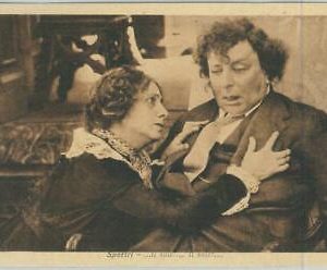 95703b - VINTAGE POSTCARD - CINEMA : 'Spettri',il sole, il sole (the sun) scene