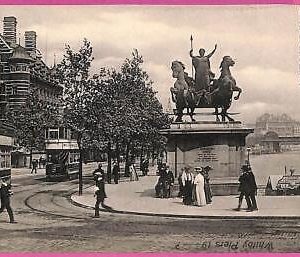 20393 - GREAT BRITAIN - VINTAGE POSTCARD - Whitby
