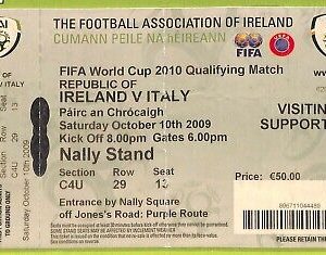 C1761- Vecchio BIGLIETTO PARTITA CALCIO 2009-2010 IRELAND VS ITALIA