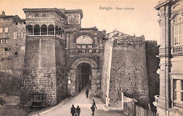 ab8858 - CARTOLINA  D'EPOCA - Perugia Città - Arco etrusco