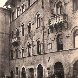 ab8866 - CARTOLINA  D'EPOCA - Perugia Città - Palazzo Ajò