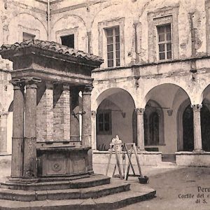 ab8867 -CARTOLINA  D'EPOCA -Perugia Città -Cortile del ex Monastero di S. Pietro