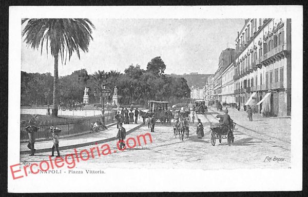 ag9636 - CARTOLINE D'EPOCA - Napoli Città - Piazza Vittoria