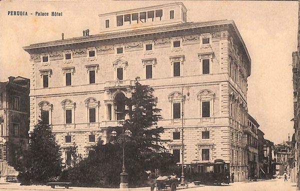 ab8952 - CARTOLINA  D'EPOCA - Perugia Città - Palace Hotel