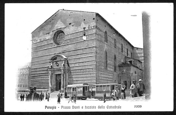 ab8965 - CARTOLINA  D'EPOCA - Perugia Città - Piazza Danti