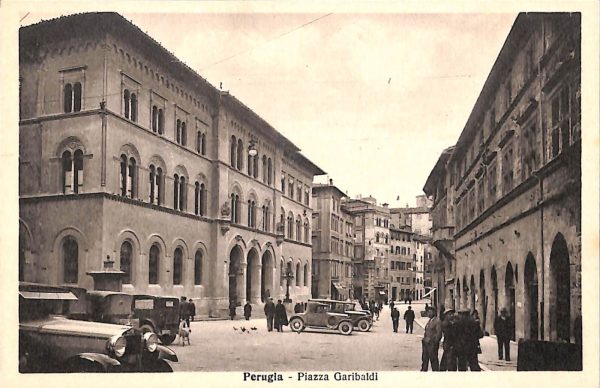ab8969 - CARTOLINA  D'EPOCA - Perugia Città - Piazza Garibaldi