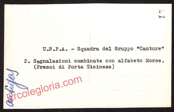 ag9201 - CARTOLINA D'EPOCA - Milano Città - Squadra del Gruppo ''Cantore'' - immagine 2