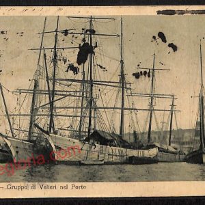 ag0929 - CARTOLINA D'EPOCA - Genova Città - Gruppo di Velieri nel Porto