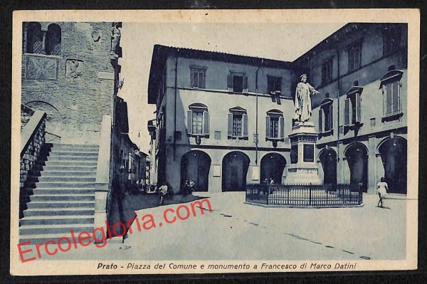 ah9017 - CARTOLINA D'EPOCA - Prato Città - Monumento a Francesco di Marco Datini