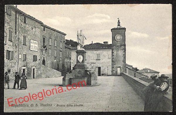 ai4894 - CARTOLINA D'EPOCA - San Marino - Piazza della Libertà