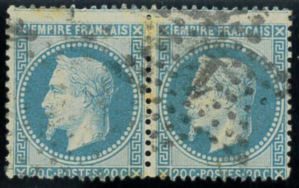 P3895 A - FRANCE 29 B , PAIR OBLITERÈ  ,AVEC DENTELLATURE TRES DEPLACÈ