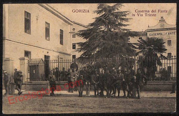 ag1725 - CARTOLINA D'EPOCA - Gorizia Città - Caserma del Fante in Via Trieste