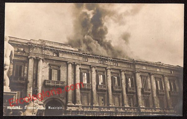 ag8701 - CARTOLINA D'EPOCA - Messina Città - L' incendio del Municipio