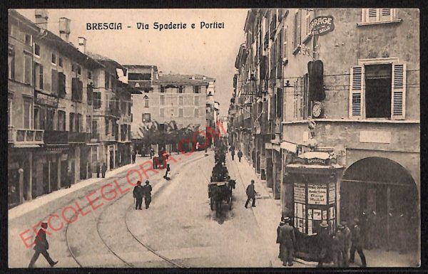 ae4165 - CARTOLINA  D'EPOCA - Brescia Città - Via Spaderie e Portici