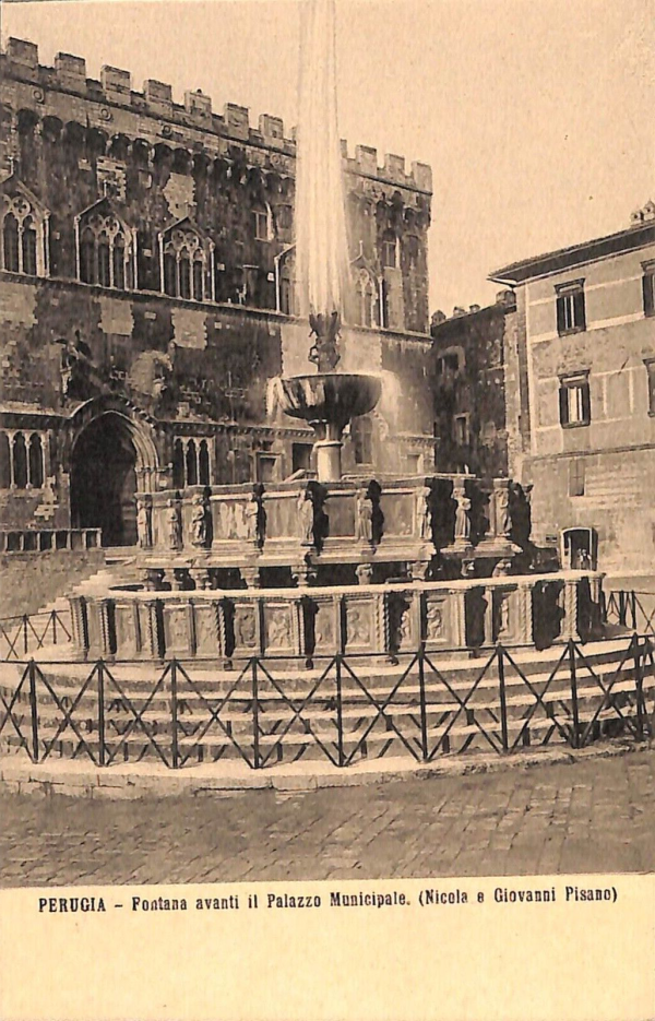 ab8860 - CARTOLINA  D'EPOCA- Perugia Città - Fontana avanti il Palazzo Muncipale