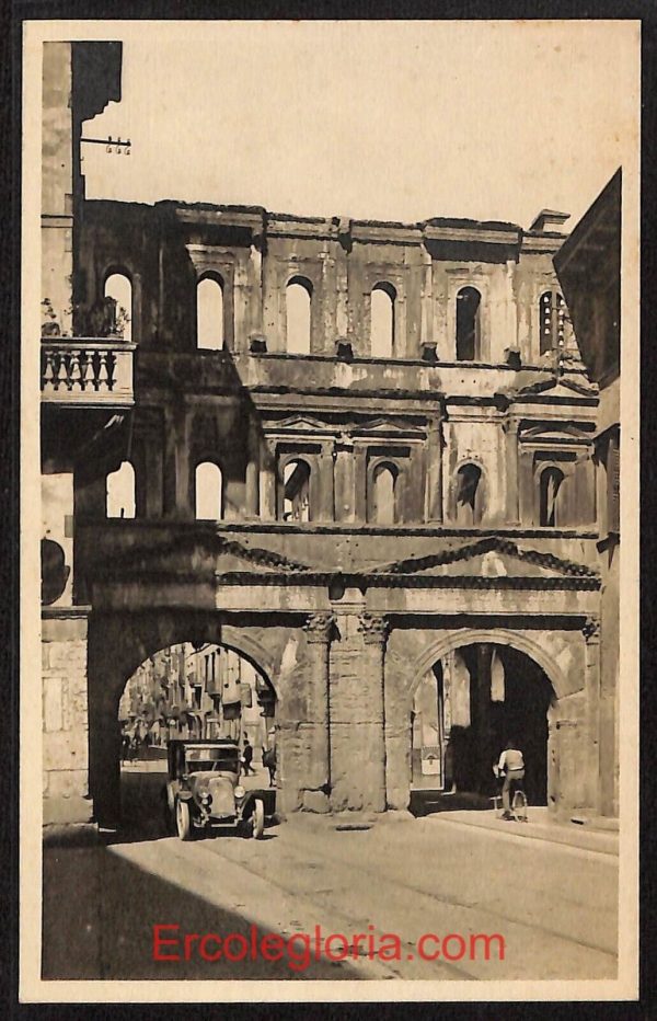ae2935 - CARTOLINA  D'EPOCA - Verona Città - Antica Porta Borsari