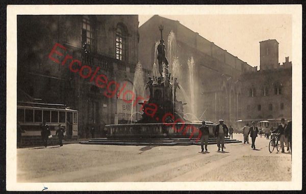 ae2133 - CARTOLINA  D'EPOCA - Bologna Città - La Fontana del Nettuno