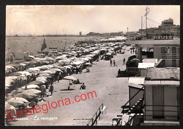 ah7233 - CARTOLINA  D'EPOCA - Pescara Città - La spiaggia