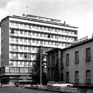 ac4222 - CARTOLINA D'EPOCA - Milano Provincia -  MEDA  1965