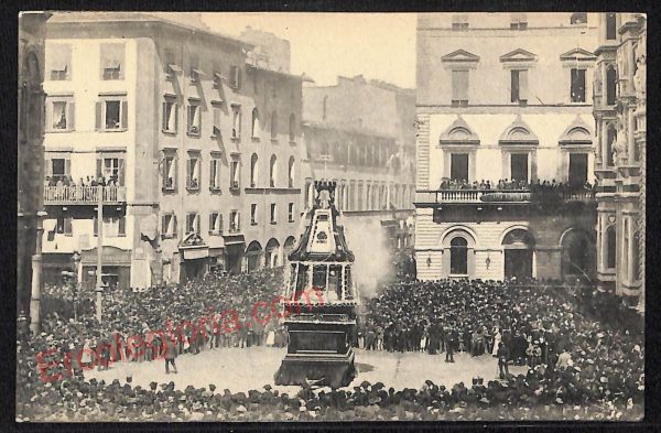 ae6215 -CARTOLINA D'EPOCA- Firenze- Lo scoppio del Carro davanti alla Cattedrale