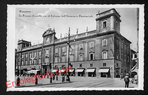 ah7337 - CARTOLINA D'EPOCA - Piacenza Città - La Piazza Cavalli