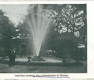 27491  CARTOLINA d'Epoca - NOVARA  1906 - FONTANA INTERNA ESPOSIZIONE NOVARA