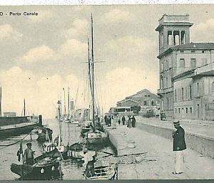 CARTOLINA d'Epoca: LUCCA - VIAREGGIO : PORTO CANALE