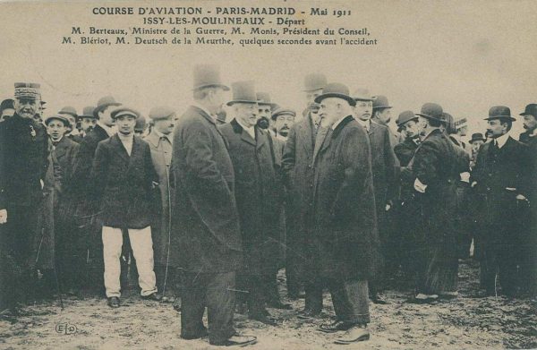 P0699 -  FRANCE - Postal History - First flight AVIATION POSTCARD - Muller # 103